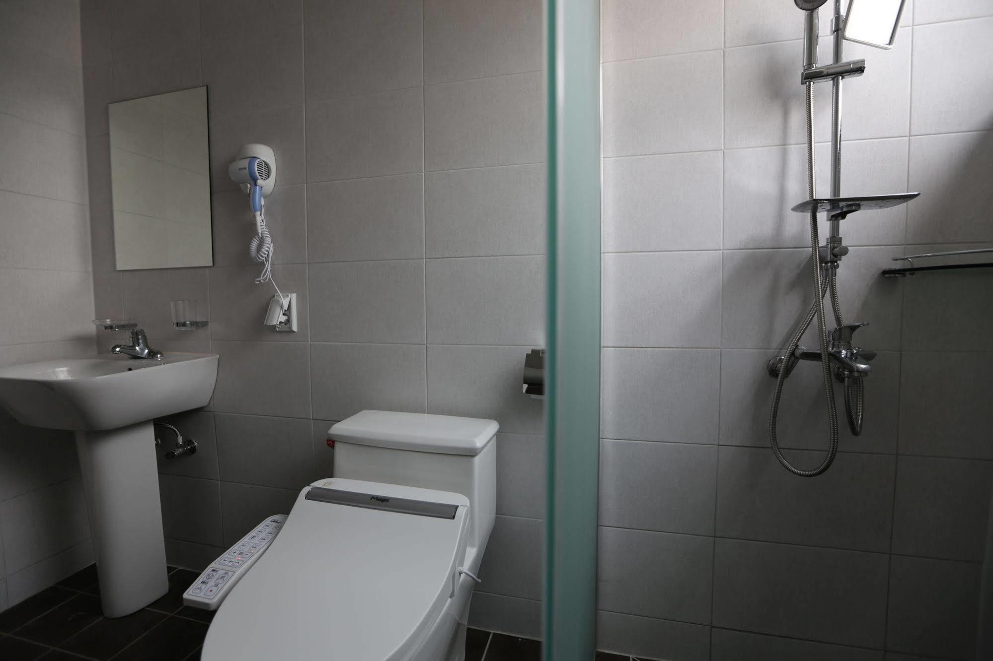 Philstay Ehwa Boutique - Female Only Szöul Kültér fotó